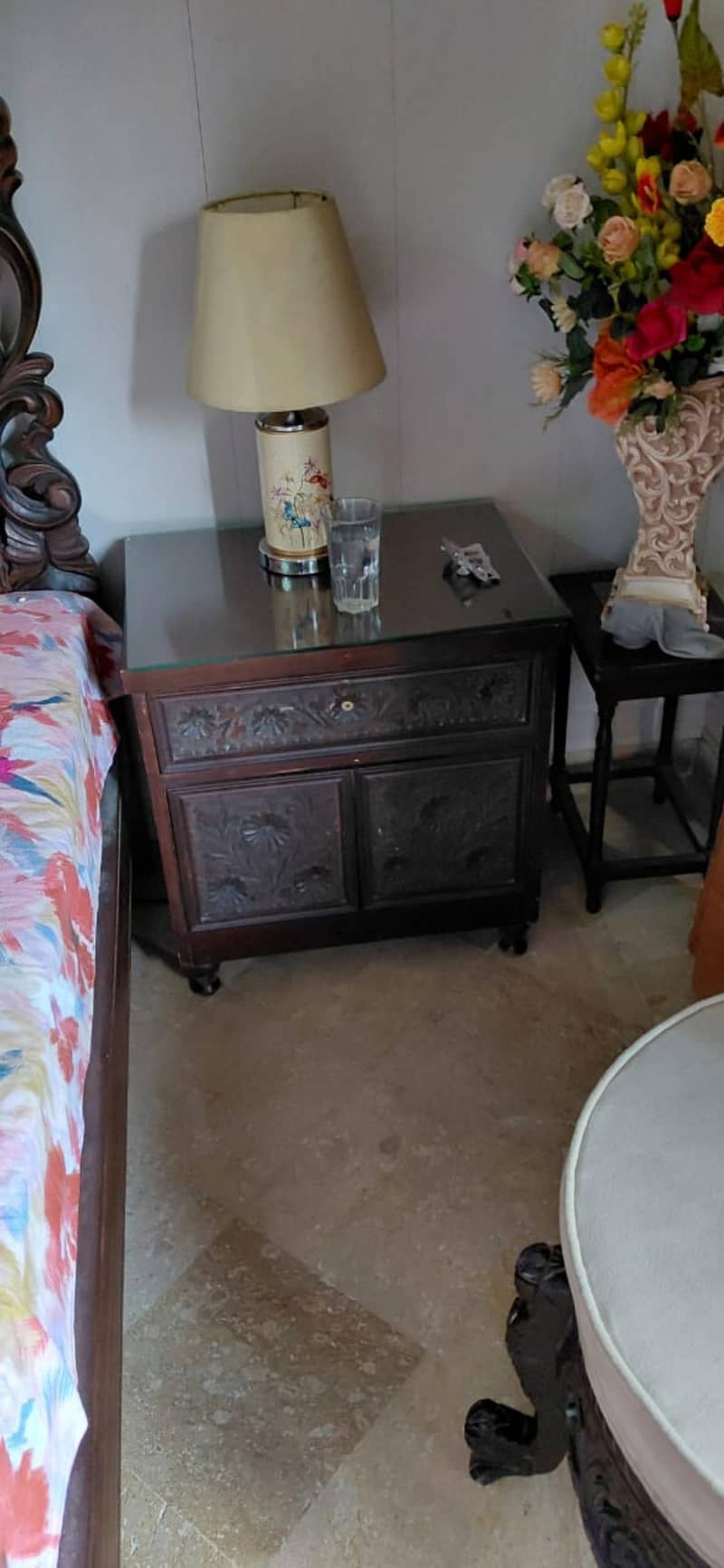 bed set with dressing table, solid wood. 3