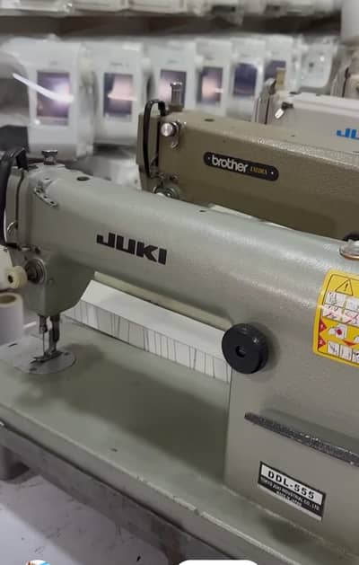 Hama ra shop he male  kamez shalwar ka