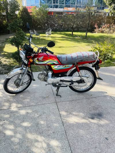 Honda cd 70 …like a new condition. . urgent for sale engine seal pack