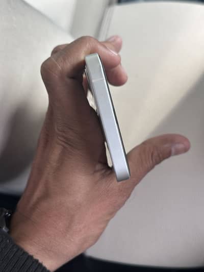 Bilkul ok hai 64 gb 84 health jv updated