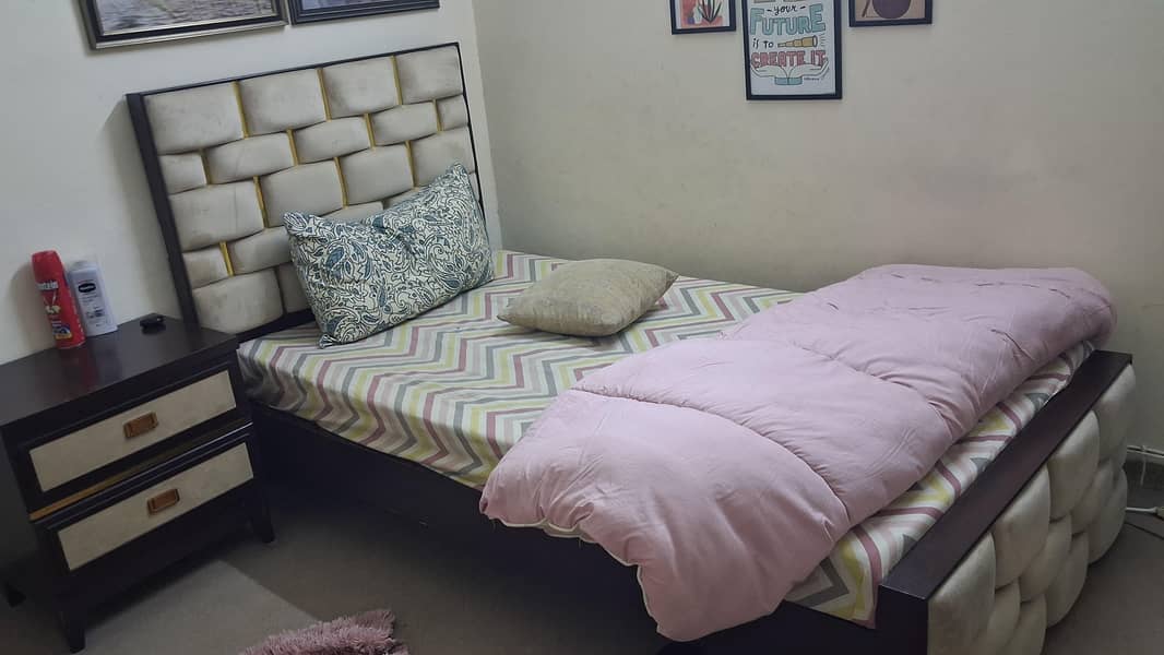 single bed with side table 1