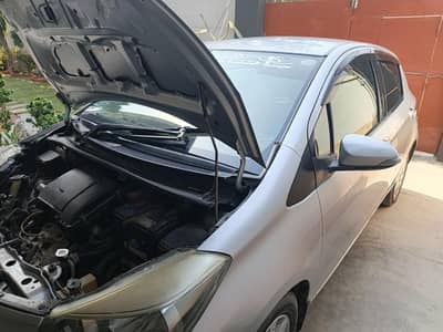 toyota vitz 2011 registered 2014