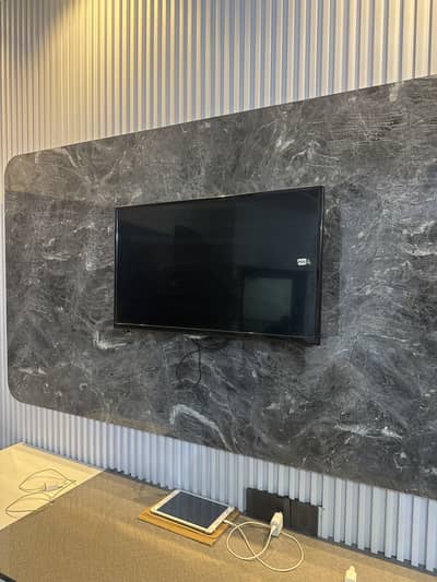 Samsung 32inch LED Screen