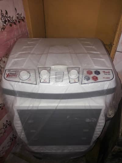 pak younas room air cooler  ph no 03090525099