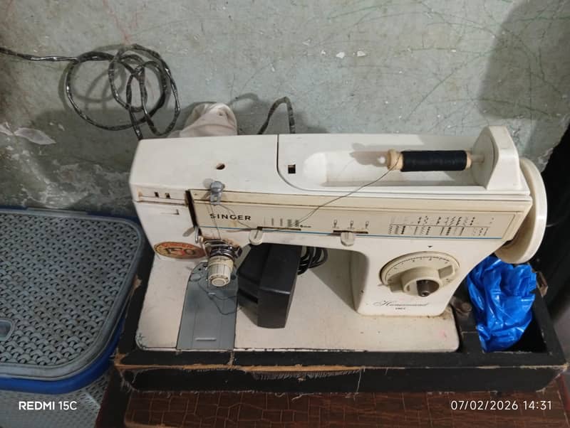 singer sewing machine 2