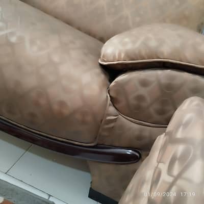 Sofa set available for sale