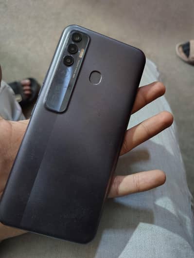 tecno spark 7 pro panel changed