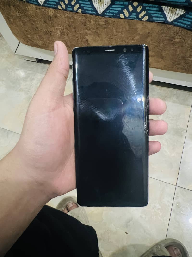 Samsung note 8 panel 2