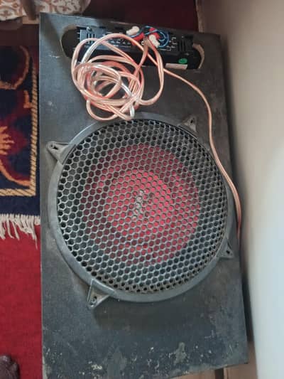 Brand new amplifier and woffer for sale