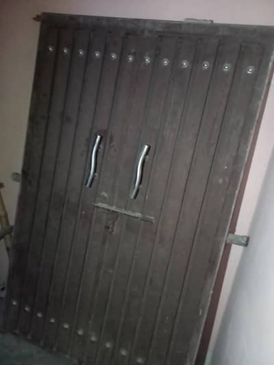 Gate for Sale / Lohy Ka Gate / گیٹ برائے فروخت