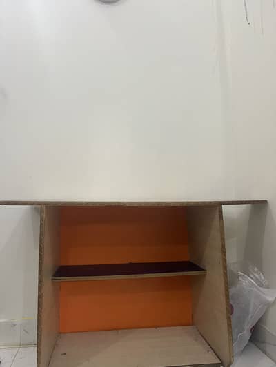 Iron stand and Bed without mattress