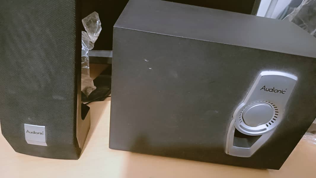 Audionic Speakers 2