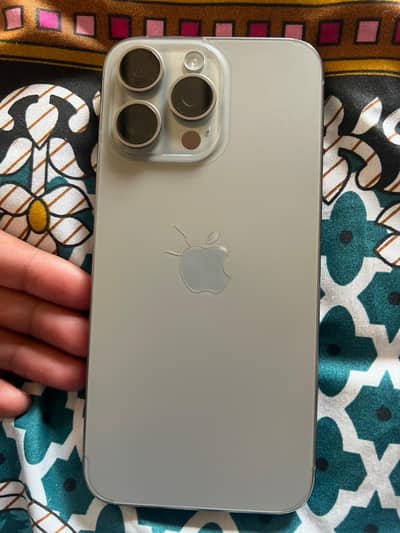 Apple iPhone 15 Pro Max