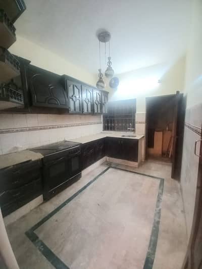 Upper Portion For Rent Prime Location