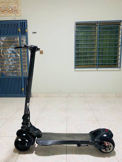 Electric Scooter (Futuristic Scooty)