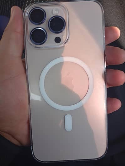 16 Pro Max Middle East Version