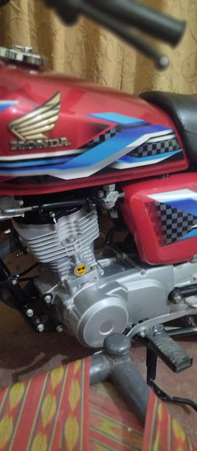 Honda 125 Antique Bike New Condition