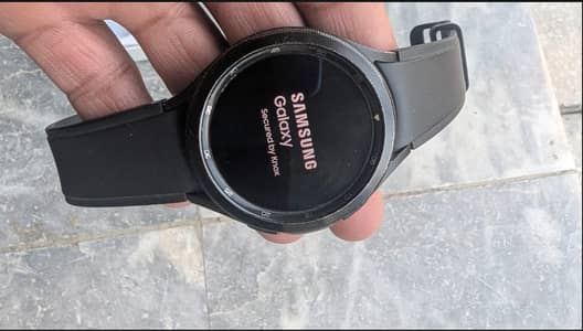 Smart Watch With Charger Samsung Galaxy Live Buds Original With Box