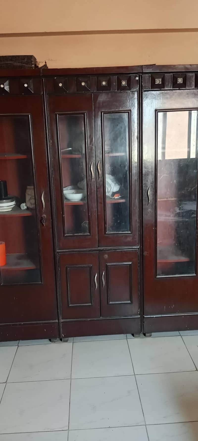 almare devider dressing table 2