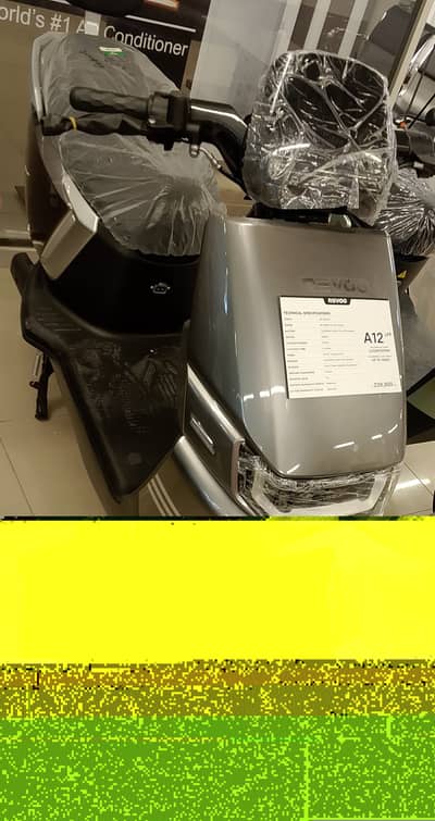 A12 Revoo electric scooter