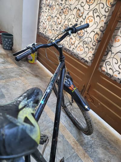 6 gair cycle black colour