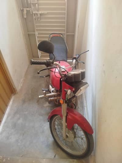 YAMAHA Junoon 2009 Model