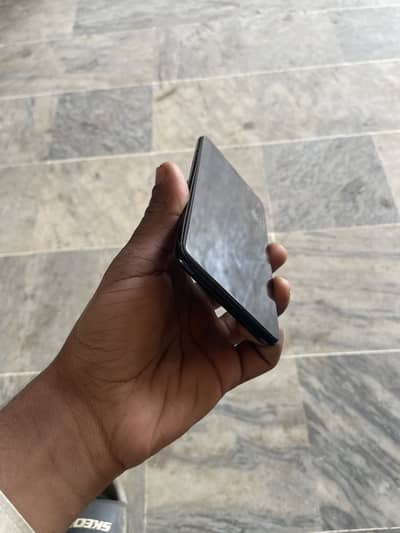 HUAWEI Y7prime used kandihan 10/7 battery okay box bhe ha paray