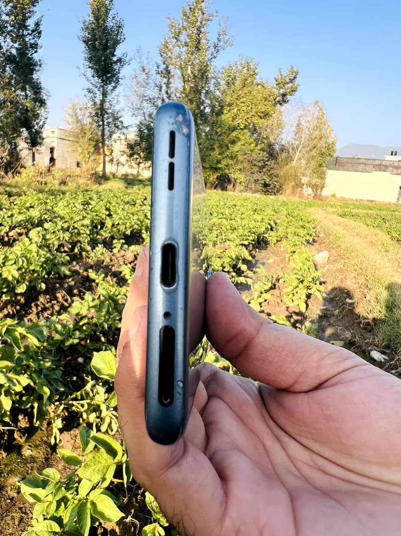 Oneplus 8 (Clean Condition) 3