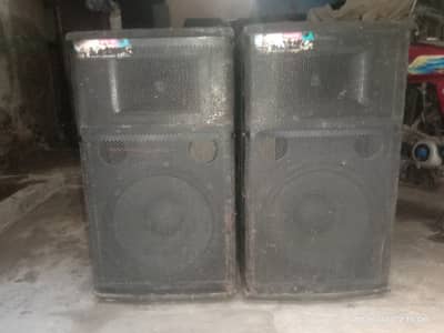 SP2 Speakers 15 inch  JBL 300 waat 440 hice    location bahria town L