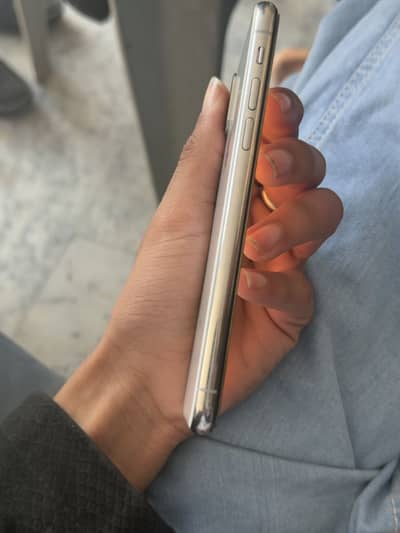 IPHONE XS Waterpack total genuine condition 10/9 White clr