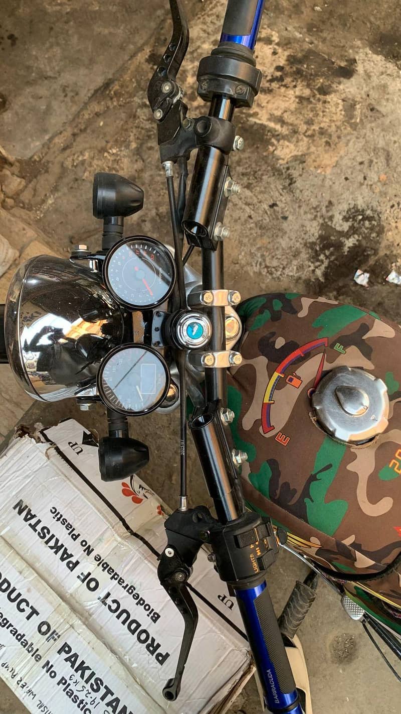 3 Piece Handlebar & Riser 1