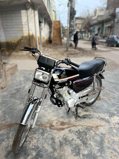 New condition  genuine Bike