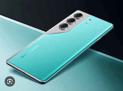 Tecno CAMON 40 Pro