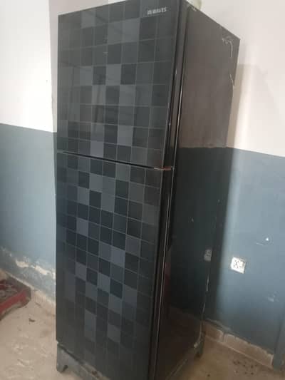 waves refrigerator original condition
