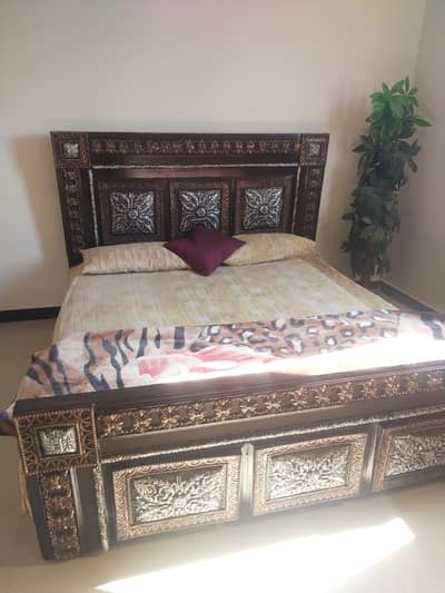 urgent sell bed 6×6.5