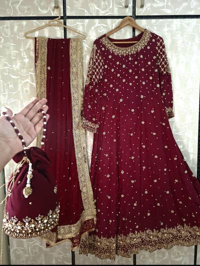 Bridal/formal/party wear maxi / dress