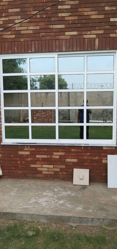 Meezan Aluminium Glass And SS Railling  Work.