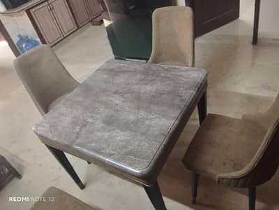 Dining table 4 person sitting