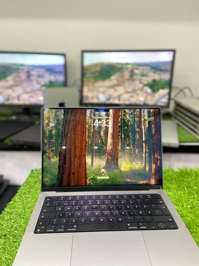 MacBook Pro 16 Inch (2021]