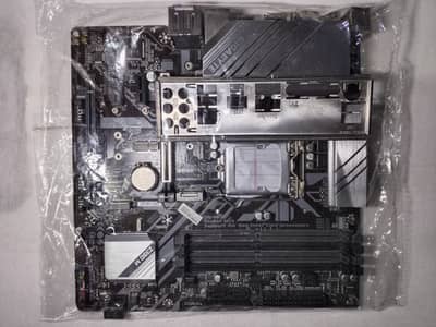 Gigabyte Z390M Ultra Durable | 10/10 Mint | Untouched (No Power)