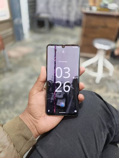 Sharp Aquas Zero 2 gaming mobile