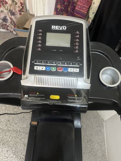 REVO Treadmill Almost Brand New 10 by 10