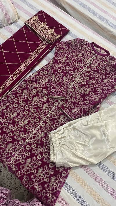 • Velvet Heavy Embroidery Shirt with Silk Trouser & Heavy Velvet Shawl