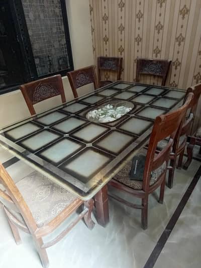 Selling my dining table