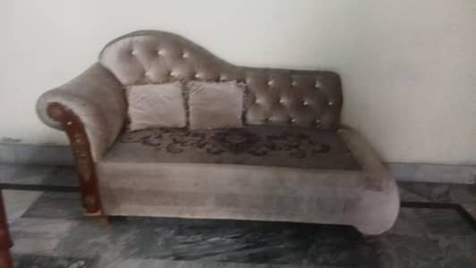 2 sofas for sale 1 price devan 25 thousand next one 30 thousand