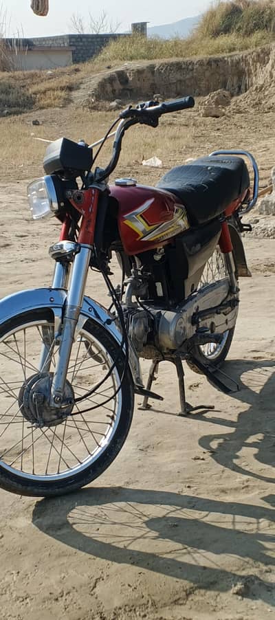 Honda cd70 2015 model