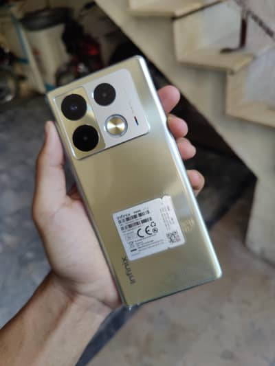 Infinix note 40 pro Full box