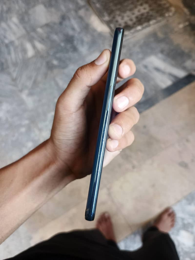 OnePlus 9 7