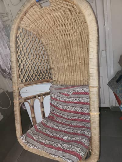 good condition bans ka jhoola 10k final price no discount