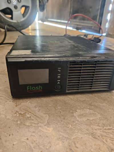 Flash UPS. Used Condition. 9/10.